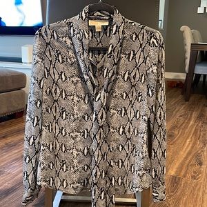 Without tag but never worn Michael Kors long sleeves shirt